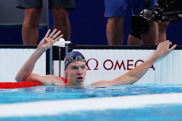 南寧體育場(chǎng)游泳館：設(shè)施完善，暢享清涼夏日