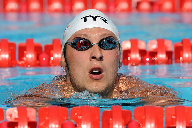 小學(xué)生游泳多少米才算及格？家長必讀指南