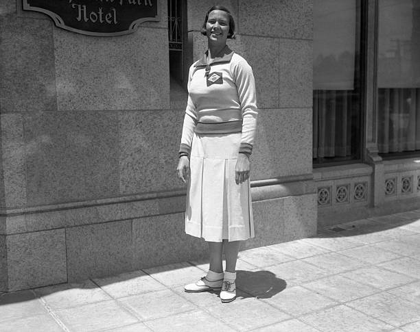 享受陽(yáng)光還是擔(dān)心曬傷？露天游泳池的優(yōu)缺點(diǎn)分析