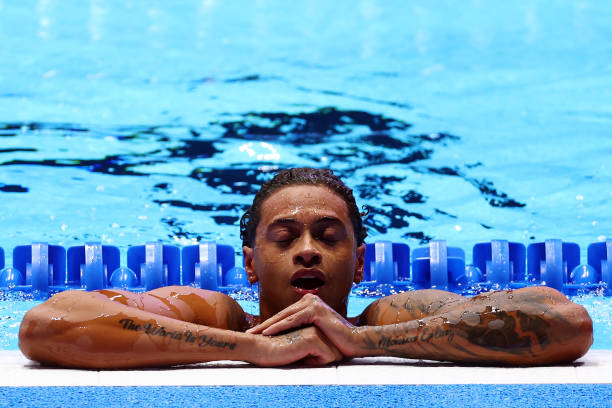 粉絲必看！健康游泳社第9卷發(fā)售紀念活動報道