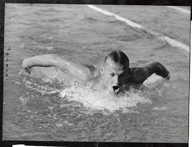 女性游泳后濕氣重的癥狀及有效調(diào)理方案