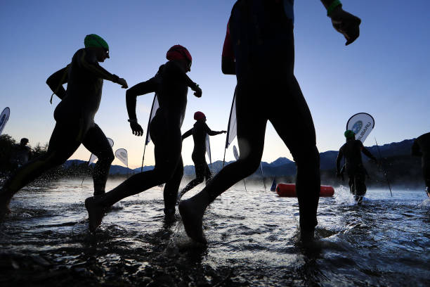 游泳教練薪資結(jié)構(gòu)表格：不同級(jí)別教練的薪資對(duì)比