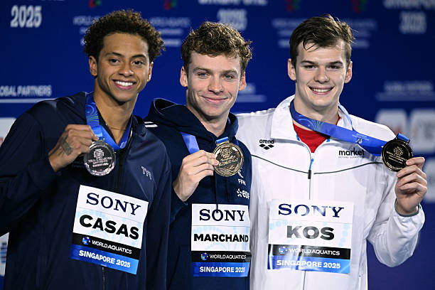 游泳訓練裝備盤點：提升游泳技巧的必備神器