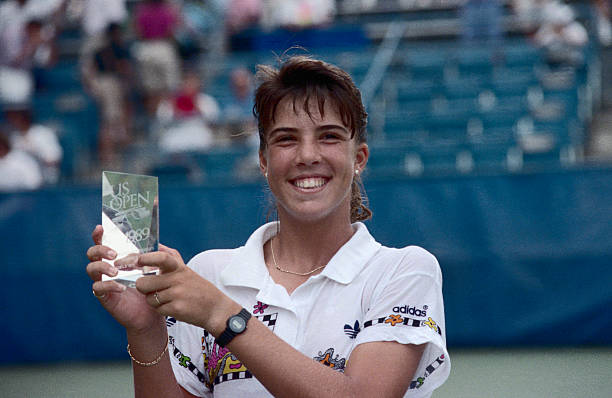 澳式站位在網(wǎng)球中的優(yōu)勢與適用場景