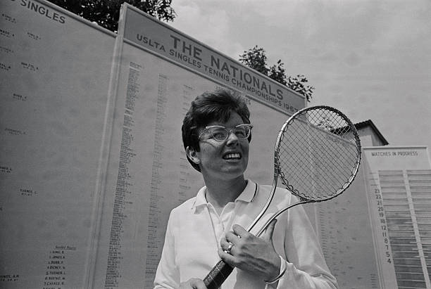 網(wǎng)球比賽計(jì)分規(guī)則：?jiǎn)未蚺c雙打計(jì)分要點(diǎn)對(duì)比