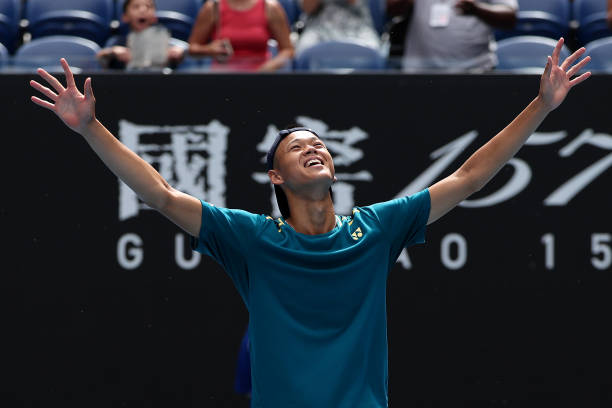 職業(yè)選手的選擇：為什么許多頂尖球員偏愛(ài)西方式正手？