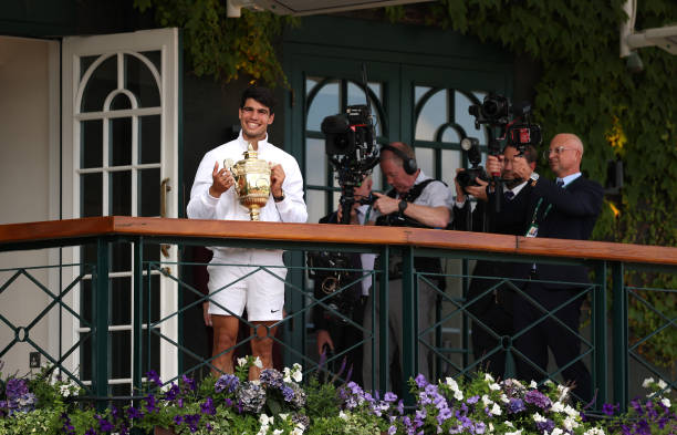 溫網(wǎng)：德約科維奇擊敗新星，劍指第8冠