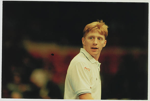 網(wǎng)球吊高球的常見(jiàn)錯(cuò)誤及糾正方法