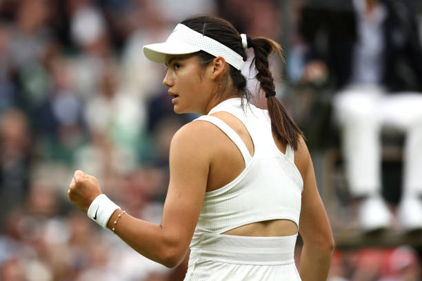 薩巴倫卡美網(wǎng)賽程收官戰(zhàn)：沖擊決賽的關(guān)鍵之戰(zhàn)