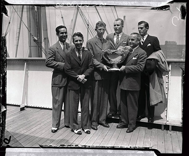 法網(wǎng)通常在每年的哪個(gè)月份進(jìn)行？