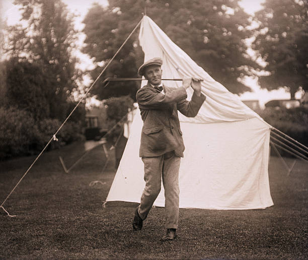 為什么法網(wǎng)是紅土，溫網(wǎng)是草地？四大滿貫場(chǎng)地背后的故事