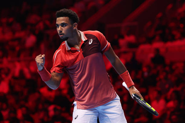 網(wǎng)球網(wǎng)的標(biāo)準(zhǔn)高度是多少？國際比賽規(guī)定解析