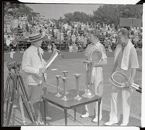 室外網(wǎng)球場(chǎng)地每平方米造價(jià)分析