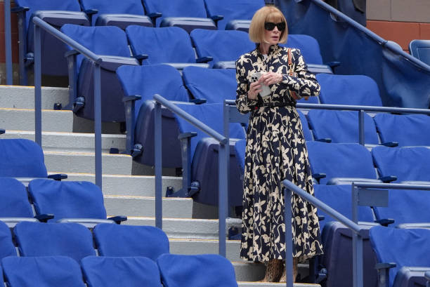 斯維亞泰克法網(wǎng)封后:一場青春風暴的完美勝利