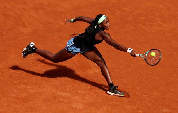 溫網(wǎng)：百年傳承的網(wǎng)球經(jīng)典賽事