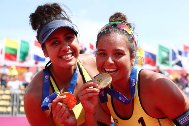 如何備考2021年上海中考排球項(xiàng)目