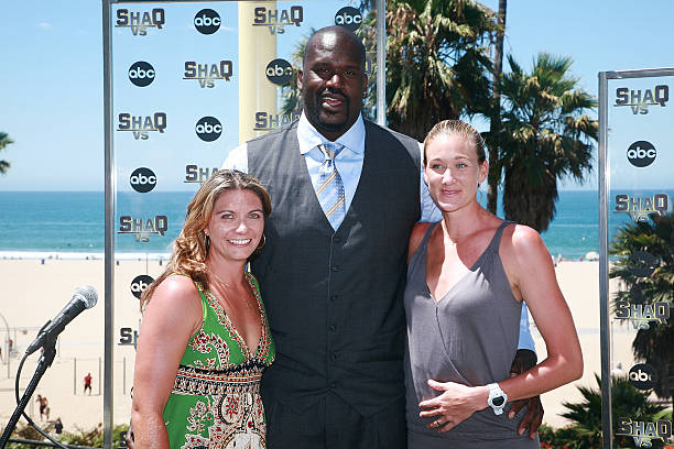 排球手勢指南：從發(fā)球到扣球的正確姿勢