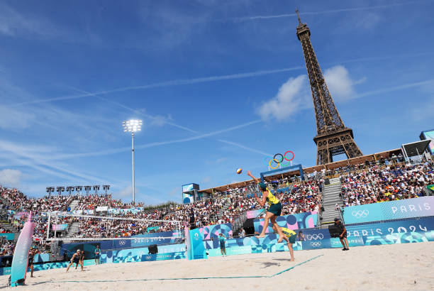 排球一傳與二傳技術詳解：基礎動作與戰(zhàn)術配合