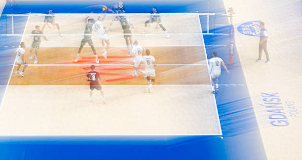 龔翔宇與隊友互動花絮視頻，女排團(tuán)隊氛圍超暖