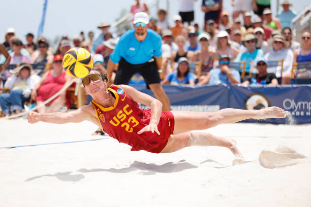 北京市中小學(xué)生排球錦標(biāo)賽：101中學(xué)勇奪冠軍