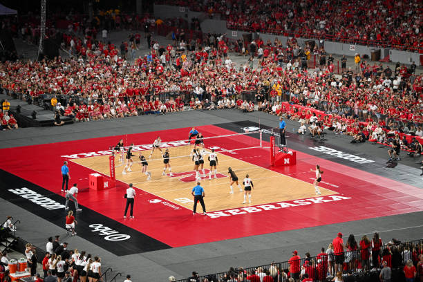 排球站位規(guī)則精講：從基礎到實戰(zhàn)的位置安排