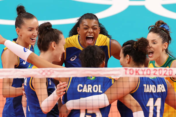 提升排球技術(shù)的關(guān)鍵：正確的姿勢(shì)與發(fā)力方式