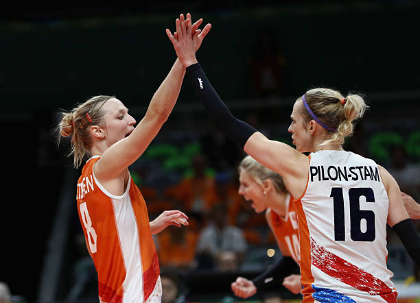 邊裁判罰常見錯誤與糾正：排球規(guī)則視頻教學