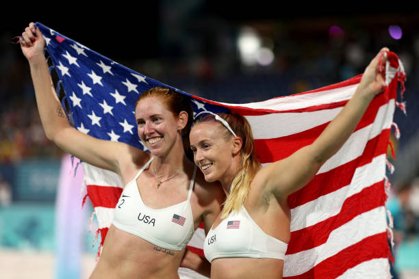 塔伊薩攔網(wǎng)照片中的細節(jié):專注與決心的體現(xiàn)