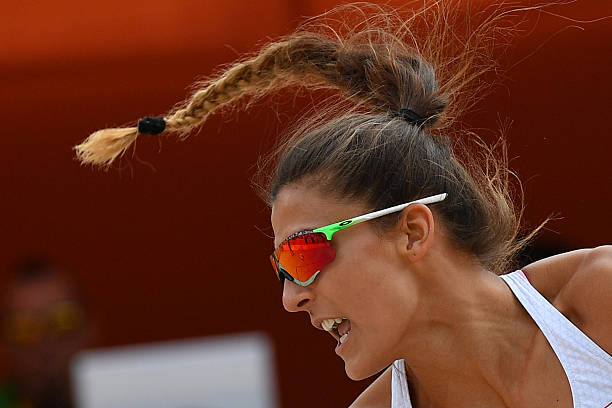 主攻手進攻規(guī)則解析：四號位強攻與調(diào)整攻