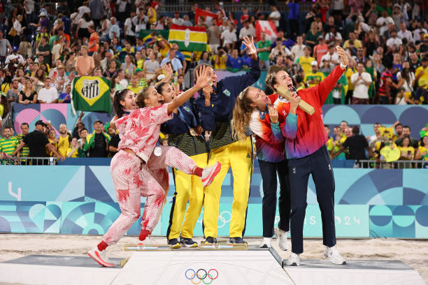 排球場(chǎng)地尺寸指南：適合業(yè)余與職業(yè)比賽的標(biāo)準(zhǔn)