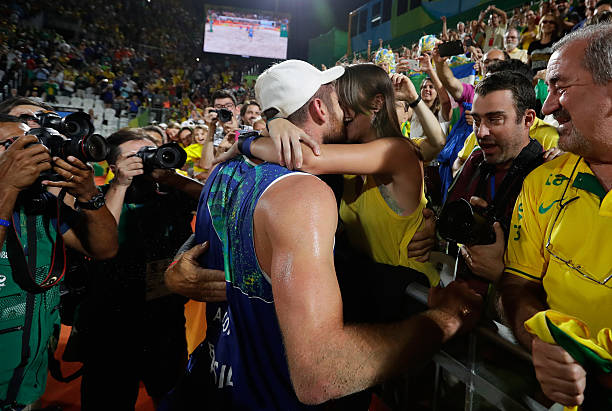 如何理解排球中的1到6號(hào)位？一篇帶你快速入門