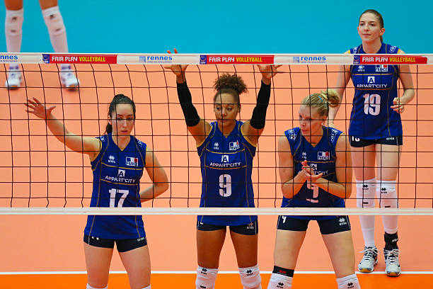 排球墊球基本功教學(xué):從手型到發(fā)力