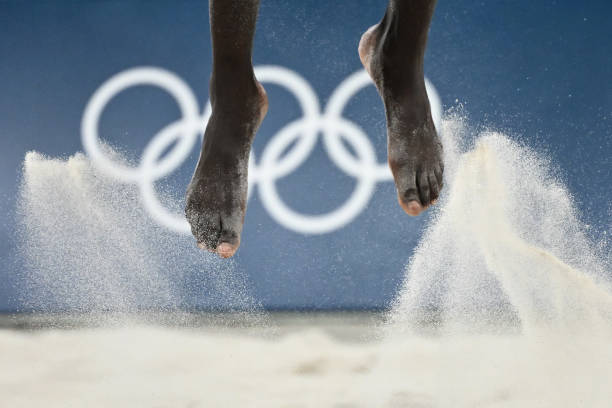 九人制排球比賽場地規(guī)則圖解