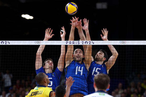 為什么沙灘排球采用2v2賽制？