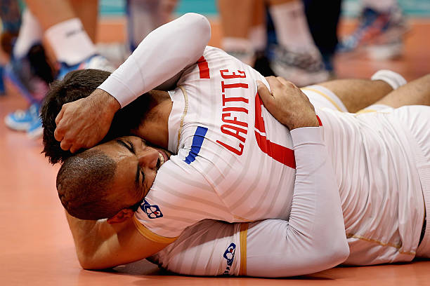 排球發(fā)球教學：簡單有效的練習指南