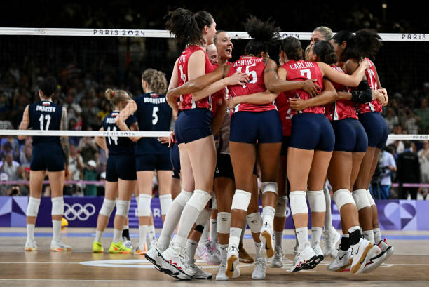 鄭益昕新浪微博曬美照，網(wǎng)友紛紛點(diǎn)贊：顏值與實(shí)力并存！