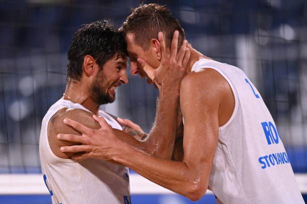 氣排球站位規(guī)定在訓(xùn)練中的實(shí)際應(yīng)用