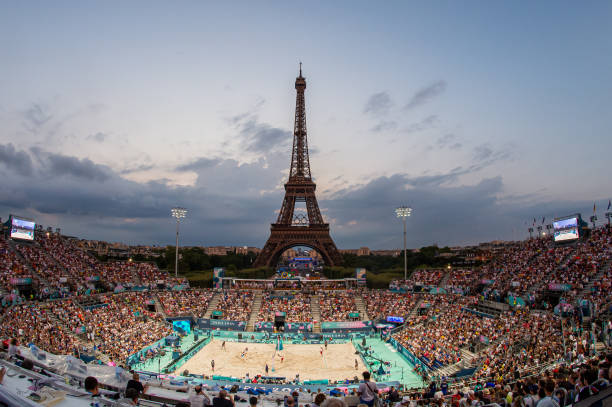 排球手勢圖解：一圖看懂二傳、攔網(wǎng)和扣球技巧