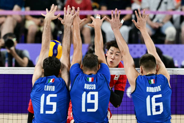 白帆個人經(jīng)歷全記錄：陪伴郎平走過風雨的成功男人