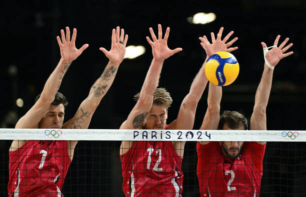 排球比賽一般持續(xù)多長時間？