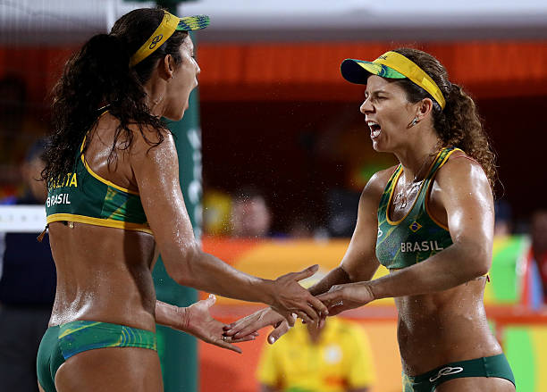 丁霞身高數(shù)據(jù)背后的故事：排球運(yùn)動員的身高標(biāo)準(zhǔn)