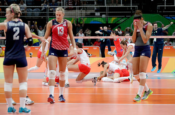 氣排球比賽場(chǎng)地的邊線、端線及網(wǎng)高尺寸要求