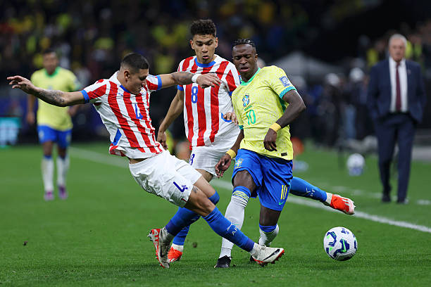 2010年南非世界杯：伊涅斯塔加時(shí)絕殺，西班牙首奪冠軍