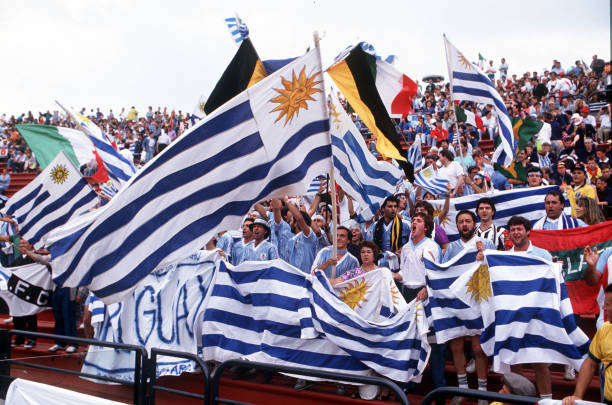 世界杯榮耀之路：各屆賽事時(shí)間、主辦國(guó)及冠軍隊(duì)伍匯總